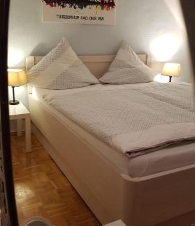 Oberhausen Apartment | Ferien-& Monteurwohnung Koenen2 nah am Westfield Centro