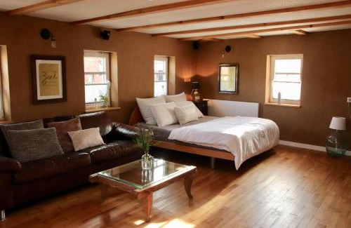 Hochheim Apartment | Ferienappartement Enzianshaus