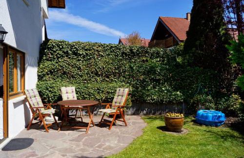 Aulendorf Apartment | Ferienappartement Möbius