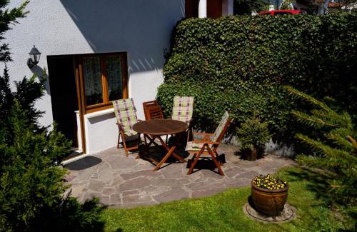 Aulendorf Apartment | Ferienappartement Möbius