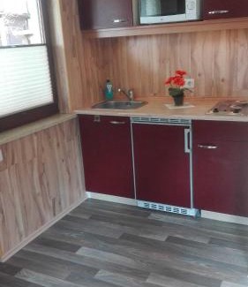 Dierkow-West House | Ferienbungalow 1