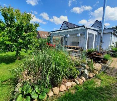 Kuhlbusch Apartment | Ferienbungalow FeWo Eutin Süsel Sierksdorf Strand Ostsee