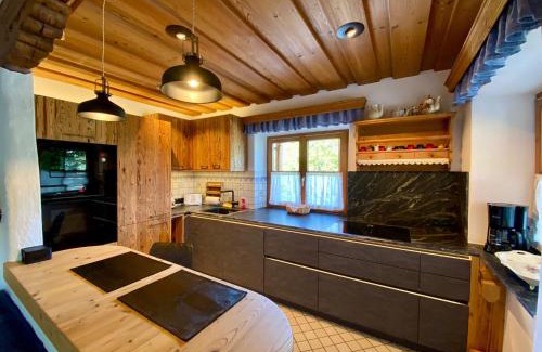 Emberg Apartment | Ferienchalet Katharina