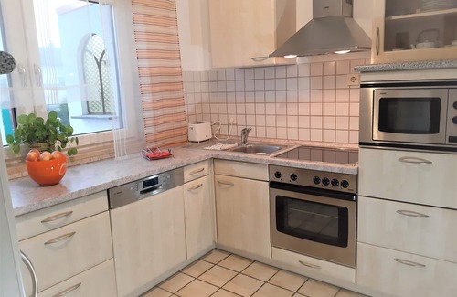 Niederalteich Apartment | Feriendomizil im Erdgeschoss mit Kachelofen