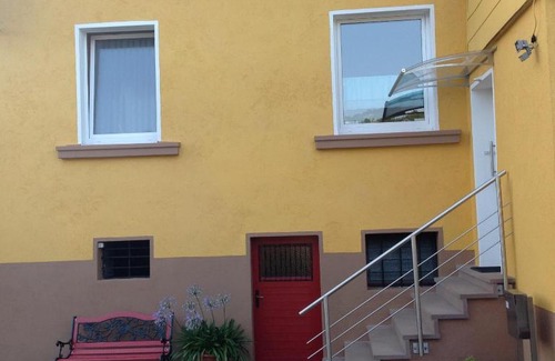 Kirrberg Apartment | Feriendomizil strasser
