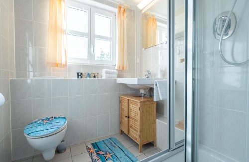 Dranske Apartment | Feriendorf Rugana - Komfortplus Ferienwohnung mit 1 Schlafzimmer B12