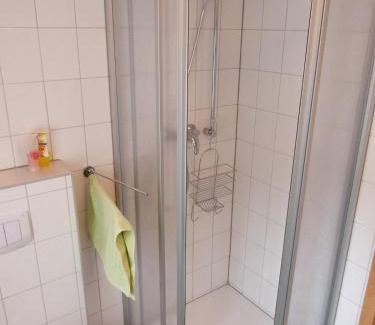 Manebach Apartment | Ferienhütte Ilmtalblick
