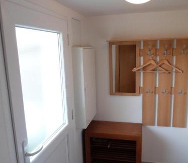 Manebach Apartment | Ferienhütte Ilmtalblick