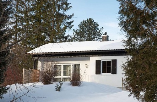 Schwarzenbach House | Ferienhaus 46-f - Landhaus Wetterstein - Ferienhäuser im Feriendorf Weissensee im Allgäu