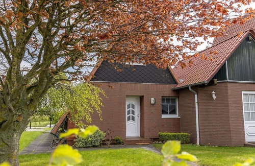 Altharlingersiel House | Ferienhaus 50078 - Dieses Charmante Nurdachhaus von 1972 Befindet Sich in Wunderschöner Lage von