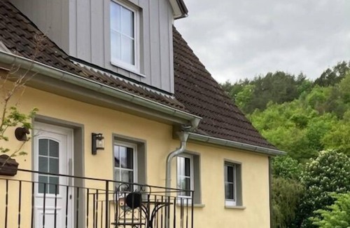 Bad Mergentheim Apartment | Ferienhaus 80qm mit Terrasse für bis zu 6 Personen