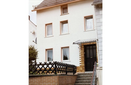 Gosenroth House | Ferienhaus, 90qm, 3 Schlafzimmer, Terrasse, max. 6 Personen