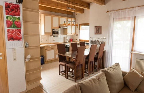 Neubulach House | Ferienhaus 90qm, 3 Schlafzimmer, max. 6 Personen