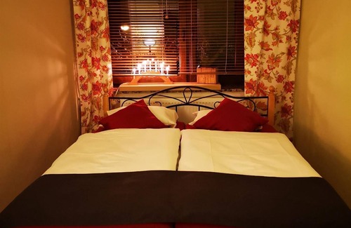 Auerbach House | Ferienhaus Am Waldbad Brunn - Modern and spacious vacation home with terrace