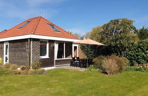 Herkingen House | Ferienhaus am Grevelingenmeer in Strandnähe, mit Garten und Pool