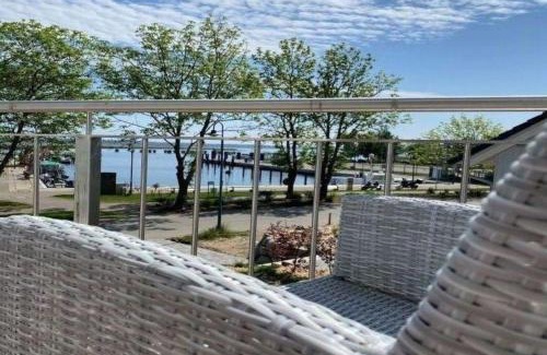 Altwarp House | Ferienhaus Am Hafen 12 Altwarp mit Sauna, Kamin und Wasserblick