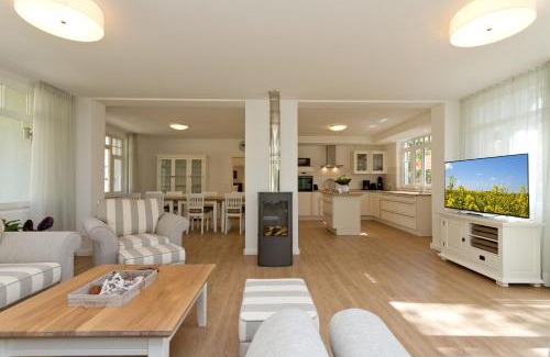 Seebad Heringsdorf House | Ferienhaus Amelia Cottage