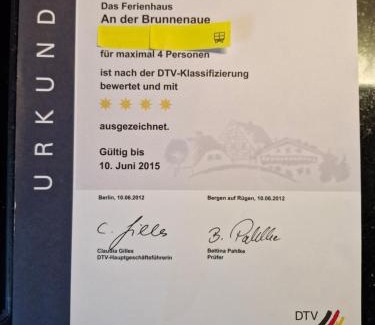 Sagard House | Ferienhaus an der Brunnenaue 4 Sterne, E-Ladestation am Haus, Wlan, Netflix, Garten