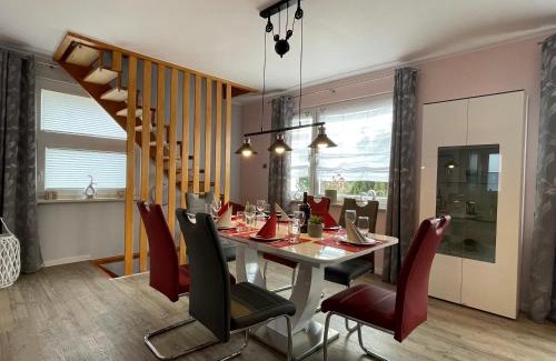 Walkenried House | Ferienhaus BellaVita - mit großem eingezäuntem Garten - Infrarotsauna - 3 Hunde willkommen - Badesee 800m entfernt