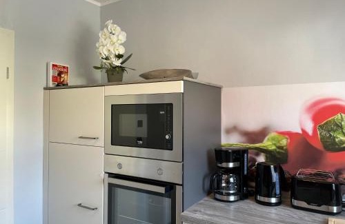 Walkenried House | Ferienhaus BellaVita - mit großem eingezäuntem Garten - Infrarotsauna - 3 Hunde willkommen - Badesee 800m entfernt