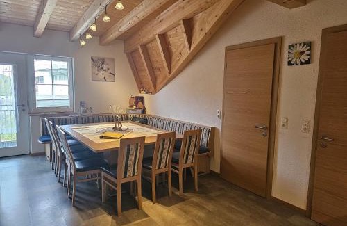 Kappl Apartment | Ferienhaus Bergblick Kappl, nur 17 Minuten vom Skigebiet Ischgl entfernt