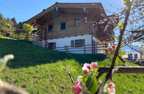 Anzenbach House | Ferienhaus Berggfui