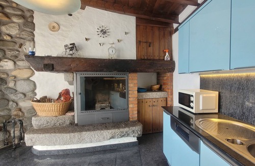 Brione sopra Minusio House | Ferienhaus für 4 Gäste mit 110m² in Brione Sopra Minusio