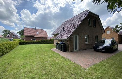 Tannenhausen House | Ferienhaus Ella am See