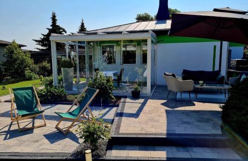 Schwedt/Oder House | Ferienhaus Grüner Bungalow Kontaktloser CheckIn