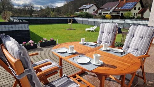 Ueberherrn House | Ferienhaus Guldner mit Terrasse, Garten und Sauna