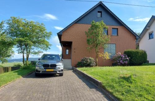 Hellenthal House | Ferienhaus Hescheld With Private Jacuzzi