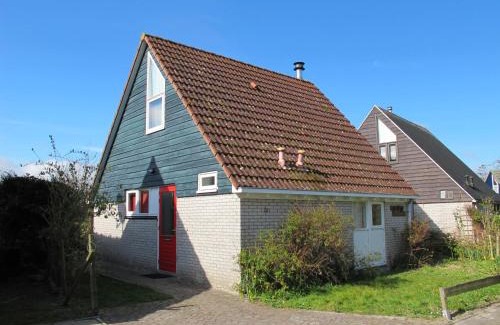 Anjum House | Ferienhaus HET GANZELAND by FeWo-PLAN OOST100 direkt am LAUWERSMEER gelegen