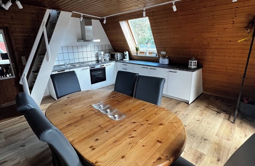 Ovelgoenne House | Ferienhaus im Märchenwald am Rande der Lüneburger Heide, Ovelgönne bei Celle