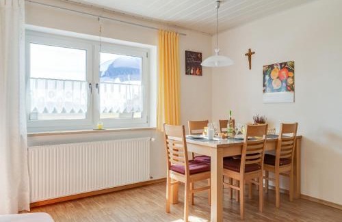 Viechtach Apartment | Ferienhaus in Wiesing nahe Skipisten