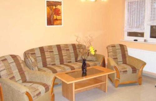 Guestrow Apartment | Ferienhaus Jägerswalde