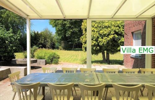 Toenisvorst Villa | Ferienhaus Landhaus EMG Kempen, in Alleinlage nahe Düsseldorf und Venlo