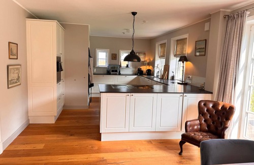 Oldsum House | Ferienhaus "Letj Fasan" Oldsum