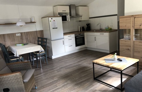 Haddorfer Seen House | Ferienhaus Mathilde, Ruhig Gelegen mit Terrasse und Großem Eingezäunten Garten