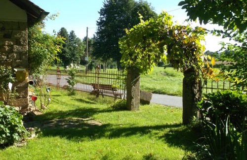 Frankisch-Crumbach Apartment | Ferienhaus mit Garten im Odenwald zu vermieten