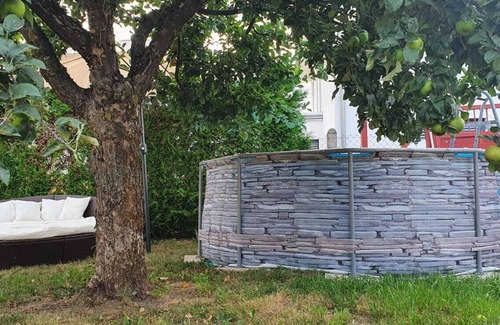 Mindelstetten Apartment | Ferienhaus mit Großem Garten