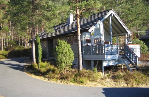 Lyngstranda House | Ferienhaus mit Mietbarem 9,9/15 PS Motorboot, am Hardangerfjord