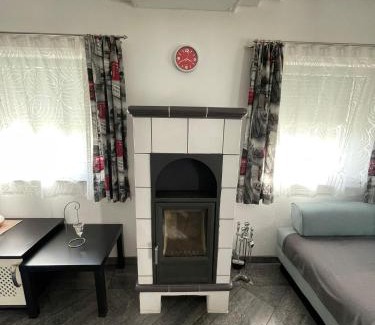 Wieting Apartment | Ferienhaus mit Terrasse und viel Ruhe