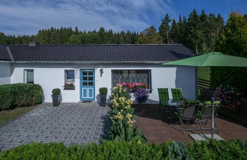 Bad Brambach House | Ferienhaus Nadine 2023 komplett saniert