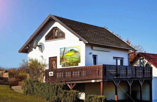 Kaltensundheim House | Ferienhaus Rhönblick, Kaltensundheim, cleaning included