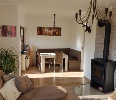 Kolonie Tettenborn House | Ferienhaus Rosenweg