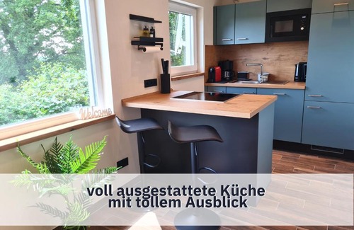 Roth House | Ferienhaus Rothsee-Oase ideale Ausgangslage mit tollem Ausblick, Sauna und privatem Garten