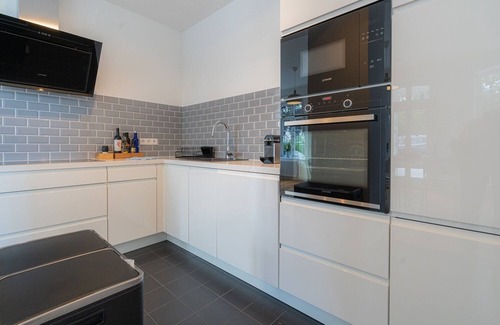 Garding House | Ferienhaus "süderhuus" in Garding für 8 Personen