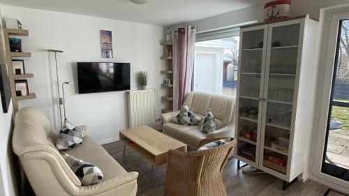 Breege Apartment | Ferienhaus Solamar FeWo EG - Terrasse, Garten