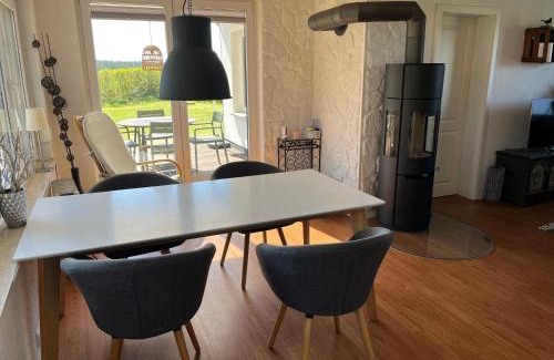 Quetzin House | Ferienhaus Solken mit großer Terrasse und Kaminofen
