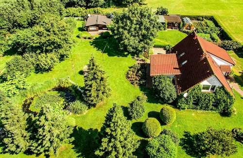 Gagern Apartment | Ferienhaus Sonnenschein - Bungalow and vacation apartment on Rügen